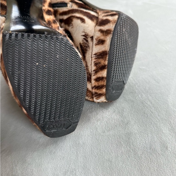 Gucci Leopard Print Ponyhair Heeled Ankle Boots, EU 37.5 - Picture 12 of 14